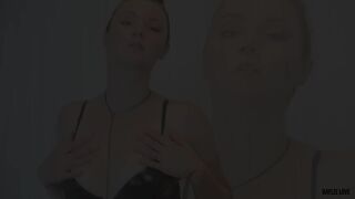 HayleeLove   red-haired shalunishka