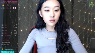 miaamurrrr whore babe jerks off through panties