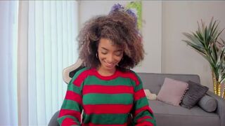 kleogold Busty brunette