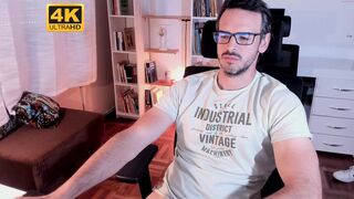 hot_martin25 Charming devil