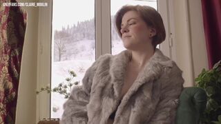 claire_moulin thick mare fucks both holes