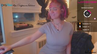 bellelemer hot babe gently jerks pussy