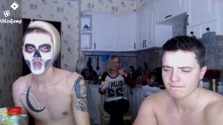 mad_temple busty blonde hot jerks off her cunt