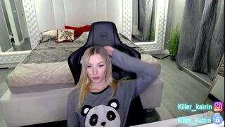 killer__tits gorgeous bitches lick wet pussies