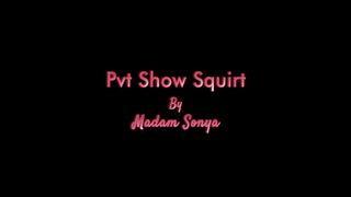 Kitty Lovelicks cute striptease