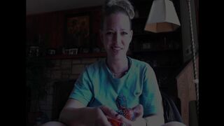 Eve Batelle crazy doll sucks penis