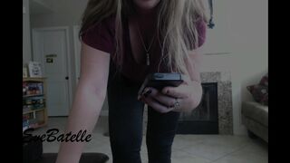 Eve Batelle a hot bitch jumps on a sex toy