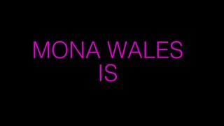mona wales hottie masturbates shaved cunt