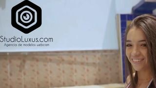 scarlett_baker ardent beauty and lick nipples