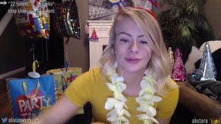 oliviaowens screen 8.09.2019