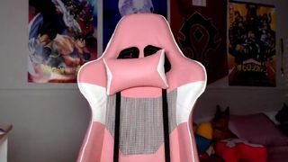 kipsy420 fingers in pussy