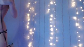 daddysgirl222 skinny female rubs herself with oil