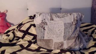 Fallingdevil luxurious doll caresses shaved cunt