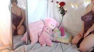 PrincessMia webcam activity