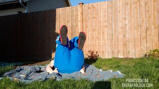 PRlNCESSKlRA green haired sweater cuddles