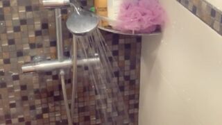 blondie_oficial busty maiden posing in stockings