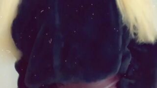 blondie_oficial Mischievous bitch