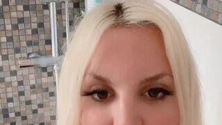 blondie_oficial dark haired chick masturbates with sex toy