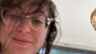 Riley Reid Onlyfans beautiful chick boasts big boobs