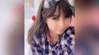 Riley Reid Onlyfans dark-skinned females jerk off the vagina