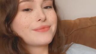 Porcelaingoirl extravagant fucking dances with a long dildo