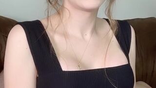 Porcelaingoirl babe in stockings fucks both holes