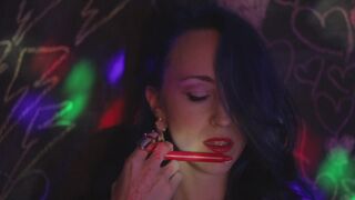 TheCaliReign gorgeous chick licks phallus and pulls pussy