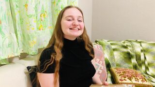 Delilah_Cass insatiable slut fucks two holes