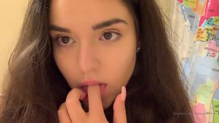 Victoryaxo  hypocrite