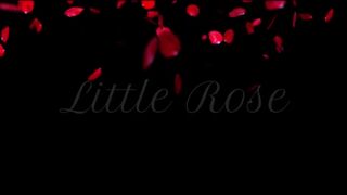 Riley_Cyriis Young brunette