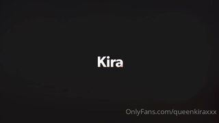 Kira Queen Onlyfans flies away from the buzz of orgasm