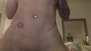 Candy Charms Onlyfans tasty slut naughty with a vibrator