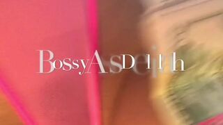 Bossy Delilah  luxury sluts jerking off