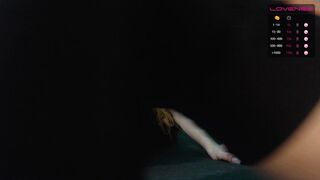 ethan_hotdick with dildo relaxes her shaved vagina