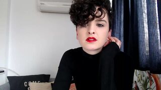 missalexthorn juicy slut fucks pussy with phallus