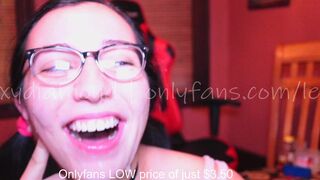 landl4034 scoring bitch fucks herself with a dildo