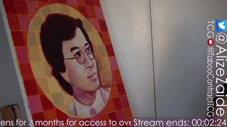 alizezaide lustful babe pulls on the couch