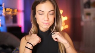 melodymate attractive babe caresses lips sex