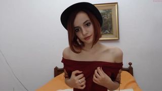 feluriann cute babe masturbating pussy sex toys