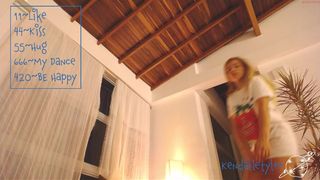 kendalltyler bitch with big ass turns on chic body