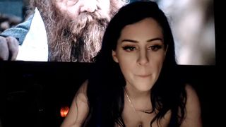 Lord_Denethor caresses shaved pussy