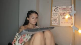 sugar_troubl3 a test bitch fucks herself