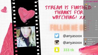 anya_soo_wet crazy babe sucking