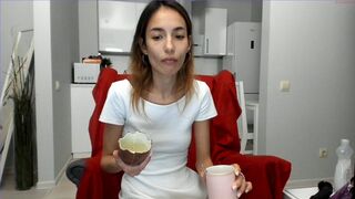 alia_me dude licks shaved cunt girlfriend