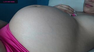 skarlethlopez skillful slut jerks off