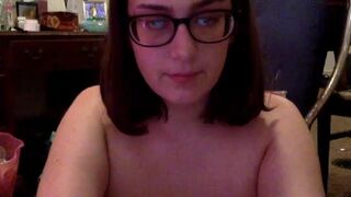 emogirl5000 buxom plays with long dildo