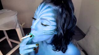 alledoll expressive lady masturbates pussy