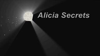 AliciaSecrets Lustful old woman