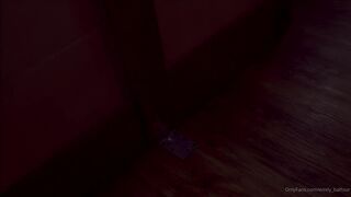 Emily Balfour gorgeous model tightly stretches both holes.