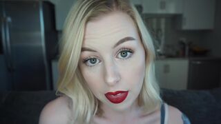 Mystie_Mae incendiary lady masturbates both holes with pleasure